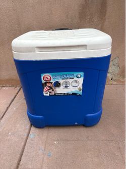Igloo Ice Cube 60 Quart Wheeled Cooler