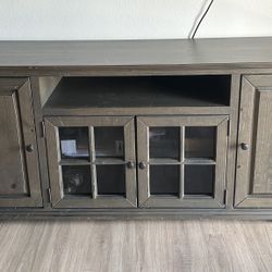 Large tv Stand 