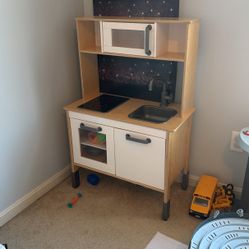 IKEA Kids Kitchen 