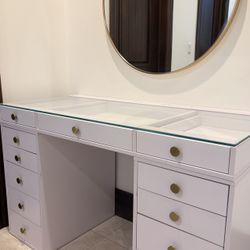 White makeup desk, See-through Top, Chair, Mirror