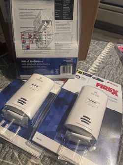 3-packs Kidde Carbon Monoxide Detector, Plug-in Carbon Monoxide Detector with AA Battery Backup, 85 dB Alarm, LED Status Light Indicators, 3rd Edition