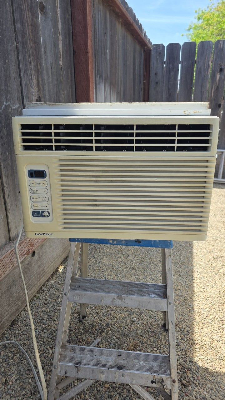 Goldstar Window A/C