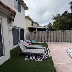 Pool Loungers (2)