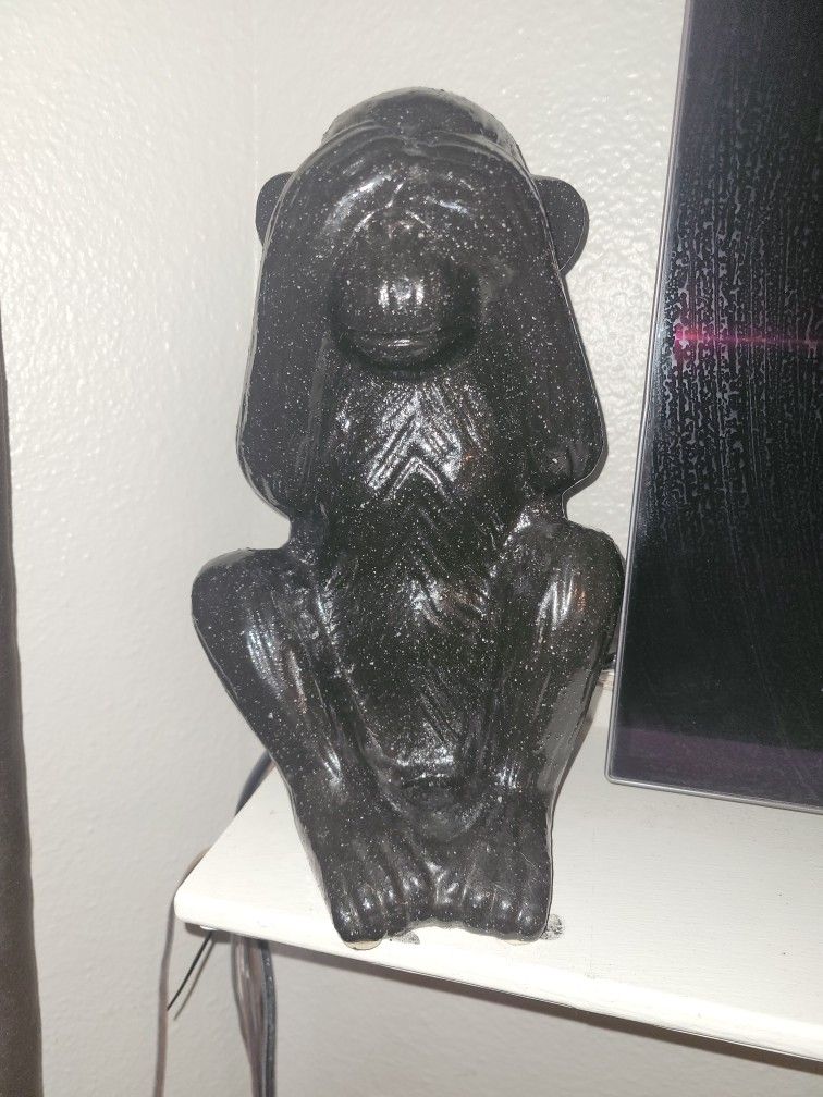 Small Monkey Statue 