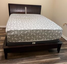 Queen bed