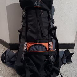 NEW Outdoor Hiking Backpack 