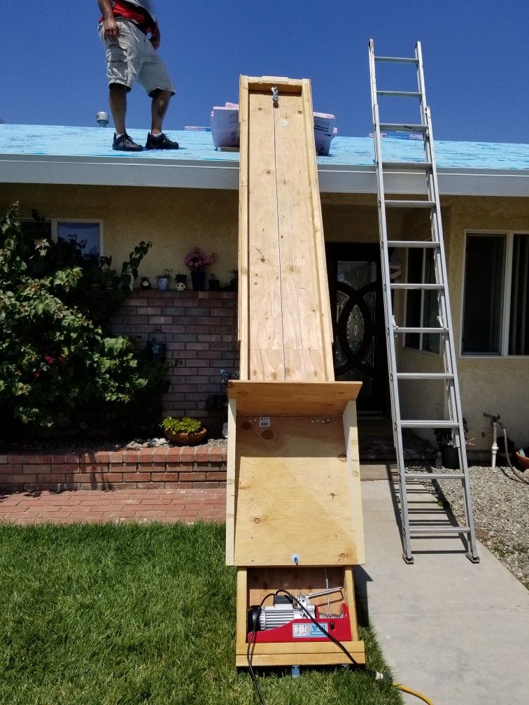 Electric Roofing Shingle Elevator Lift For Single Story home.