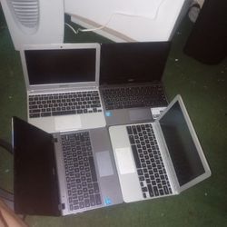 4 Laptops .. No Chargers. Like New. 