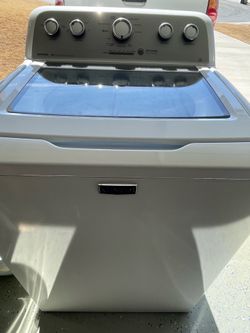 Maytag Bravos washer —Like New