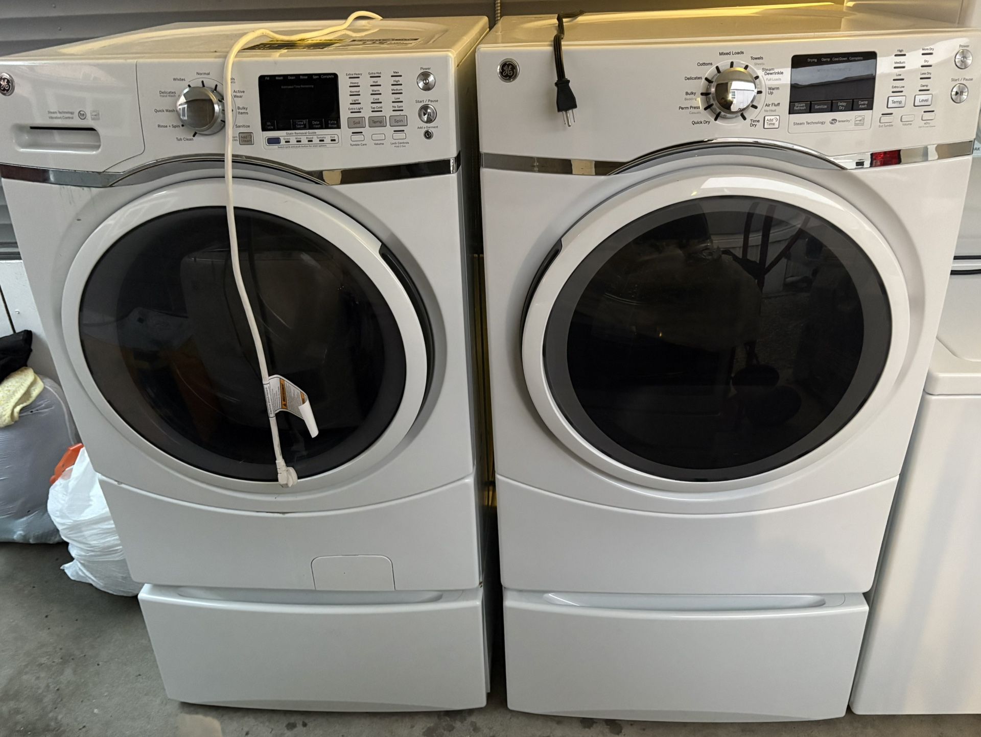 Washer And Dryer Set GE
