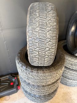(4) 275-55-20 Radar A/t
