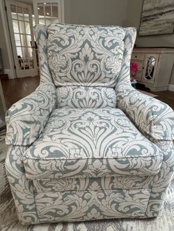 Custom Hudson Furniture "Charleston Mist" Swivel Accent Chair