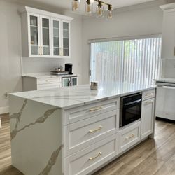 Kitchen Cabinets 