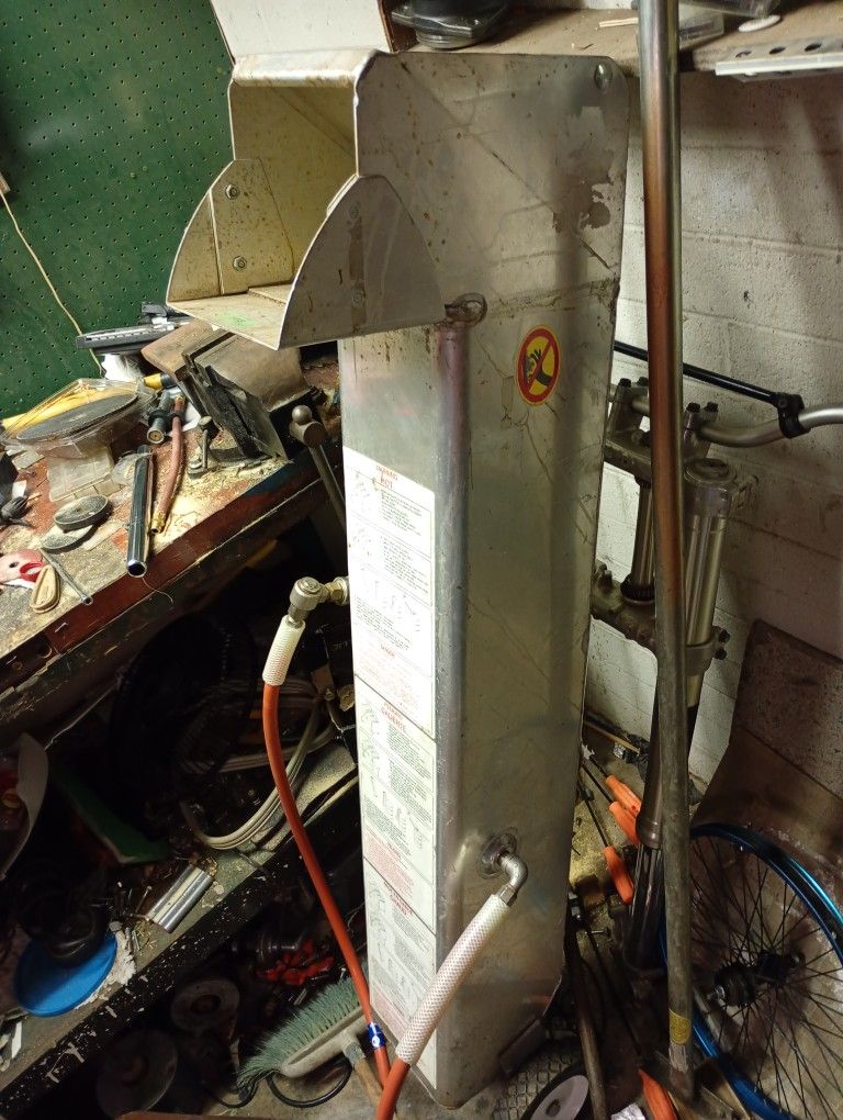 🍟 **For Sale/Trade: Heavy-Duty Fryer Shortening Shuttle- Safe Oil Disposal!** 🛡️