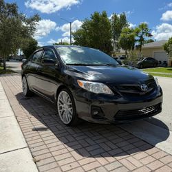 2014 Toyota Corolla Le Perfect Conditions