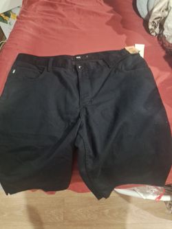 Brand New Vans Men's Shorts - Size 38 (Never Worn)