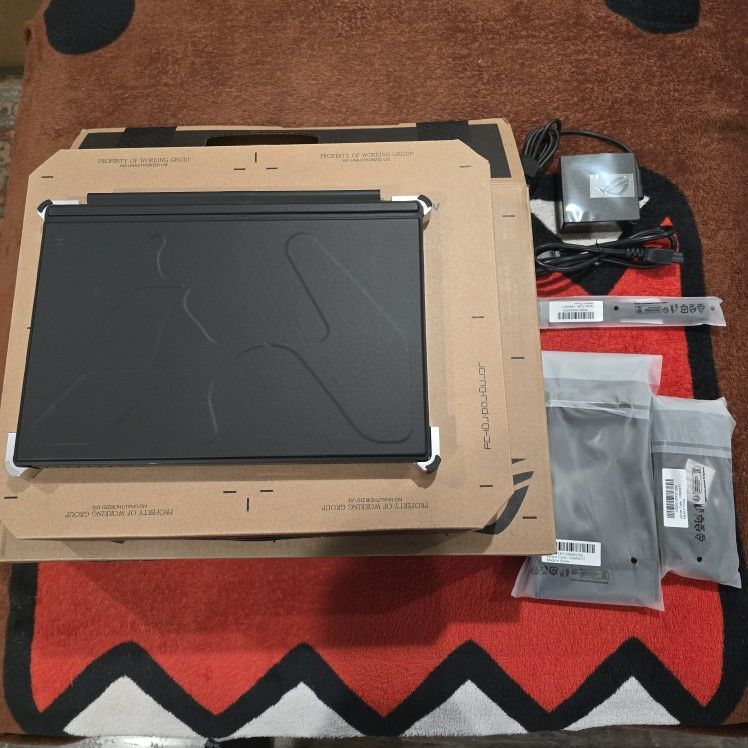 ASUS ROG FLOW Z13 ACRNM 4070 Limited Edition Gaming Laptop Tablet