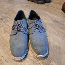 GUESS Mens Dress Shoes