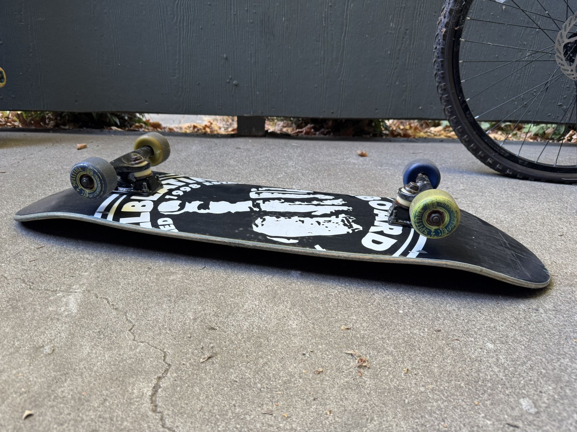 Skateboard