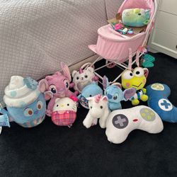 Toys and plush animals