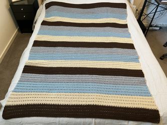 Knitted Throw Blanket