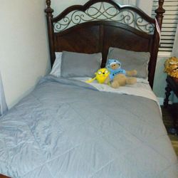 Queen Bedroom.. Headboard Footboard And Side Rails Dresser With Mirror