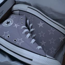 New converse size 5