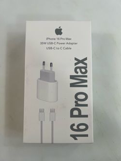 iPhone 16 Pro Max USB-C Cable