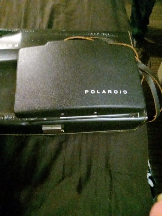 Polaroid 100 Land Camera
