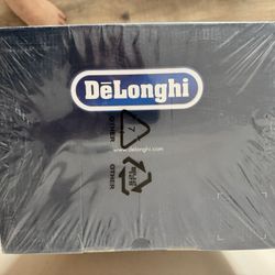 De’Longhi Espresso Machine – Brand New in Sealed Box