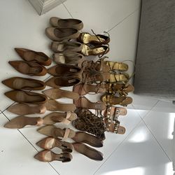 Brown/gold Heels( Each Shoe $5)