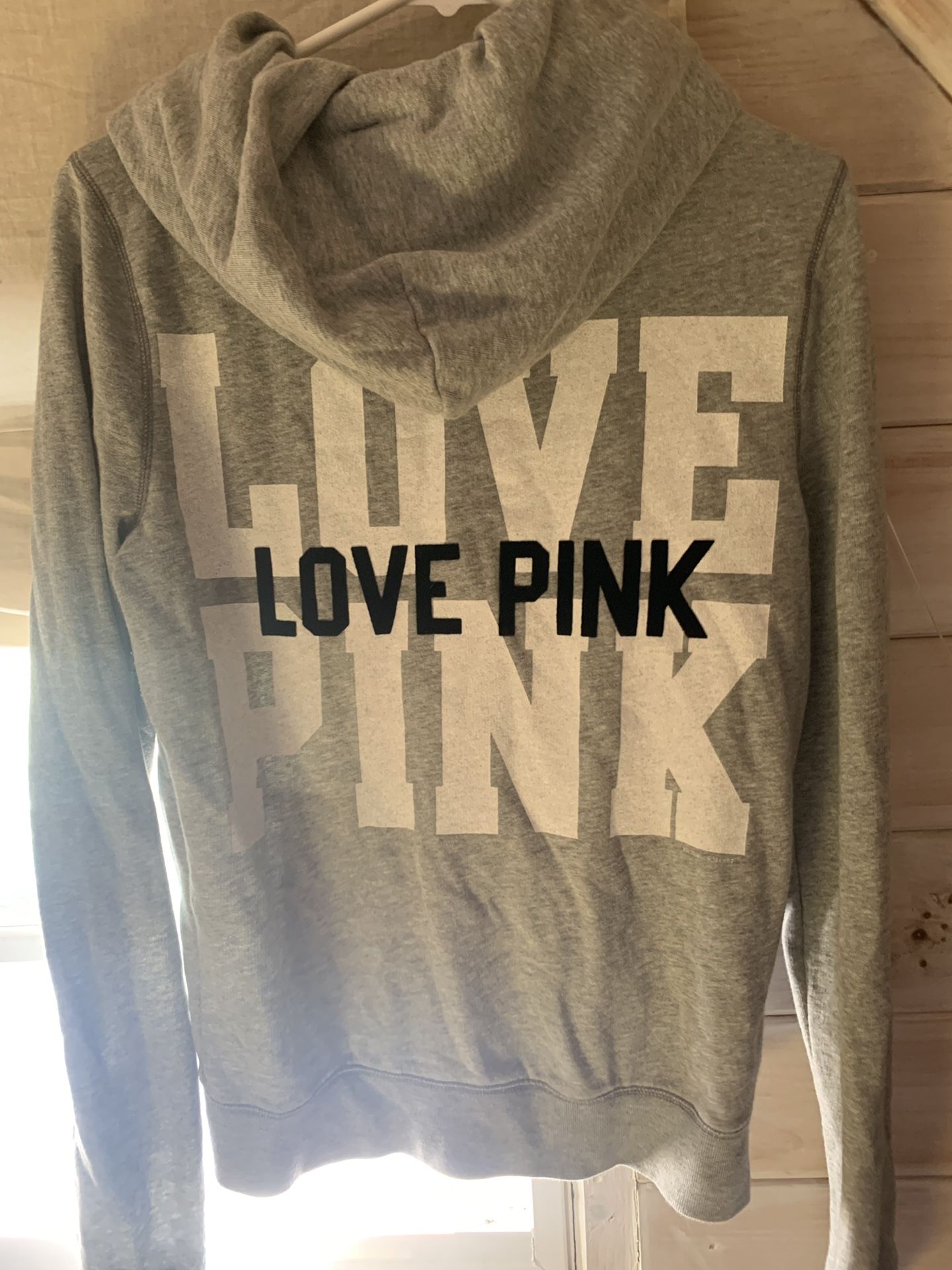 Vs pink hoodie perfect condition