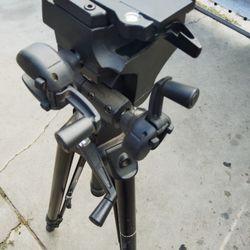 Tripod