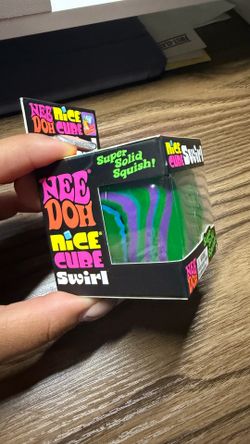 Needoh Swirl Cube