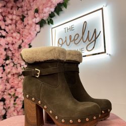 Guess Ankle Boots 