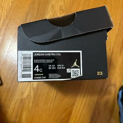 Kids Sneakers