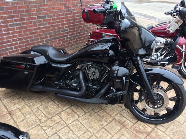 2013 Custom Harley Davidson Street Glide FLHX, 21" Front Wheel
