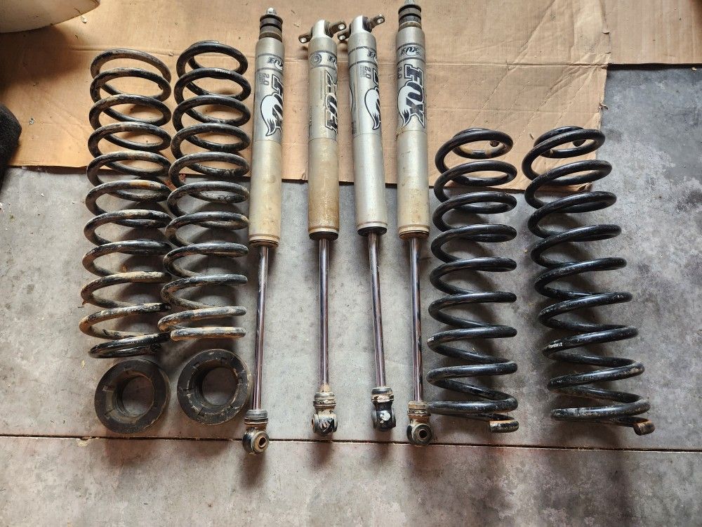 Fox Shocks And Springs For 4-6" Lift, '07-'18 Jeep Wrangler JK