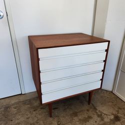 Vintage Danish Mid-Century 5-Drawer Sideboard
