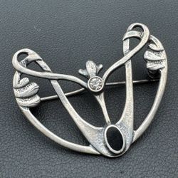 Vintage 925 sterling silver brooch with diamond 4.1g