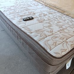 Twin Size Bed Adjustable And Has Message 