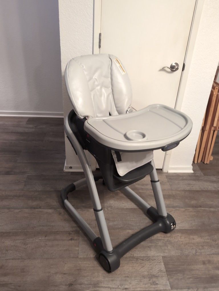 Highchair 
