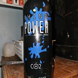 Full Unopened 20oz Blue Rhino CO2 CANNISTER 