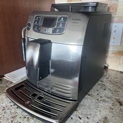 Superautomatic Saeco Intelia Deluxe Coffee Espresso Maker 