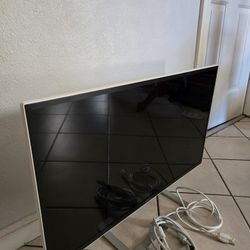 Dell Computer Monitor 32"
