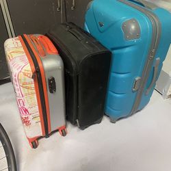 3 Pieces Of Luggage 