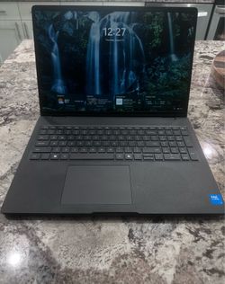 Dell 16Pro intel core 3 windows 11