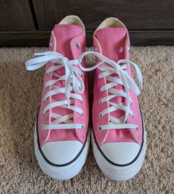 Women's Pink Converse Shoes - Size: 8
