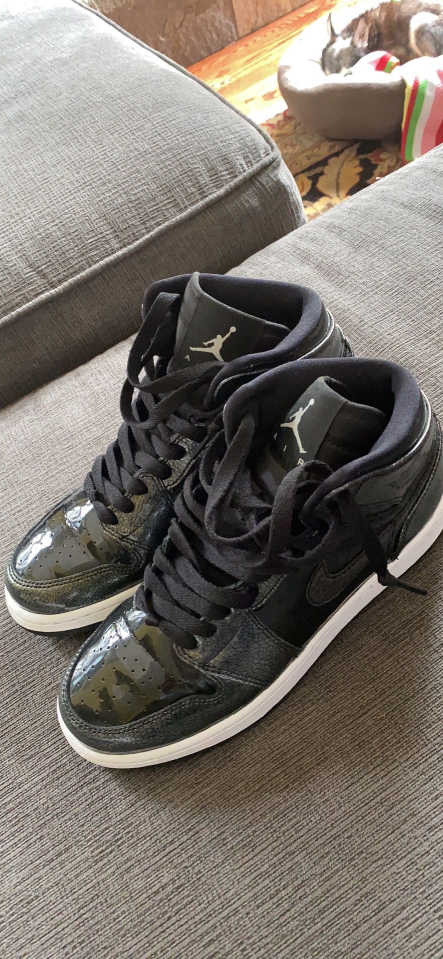 Air Jordan 1 Retro High GS Anti Gravity Machines
