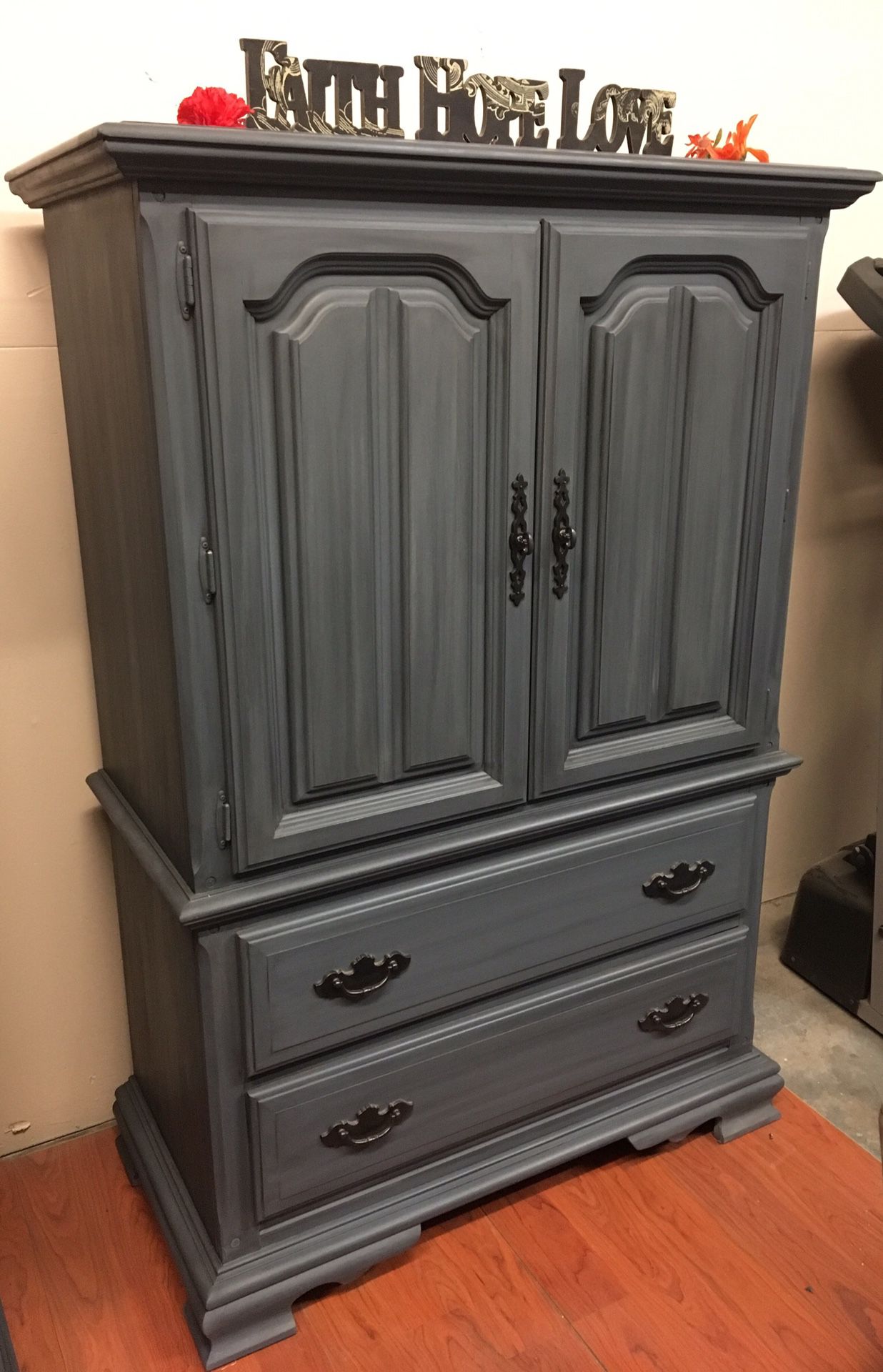 Shabby chic bedroom armoire/drawers/dresser